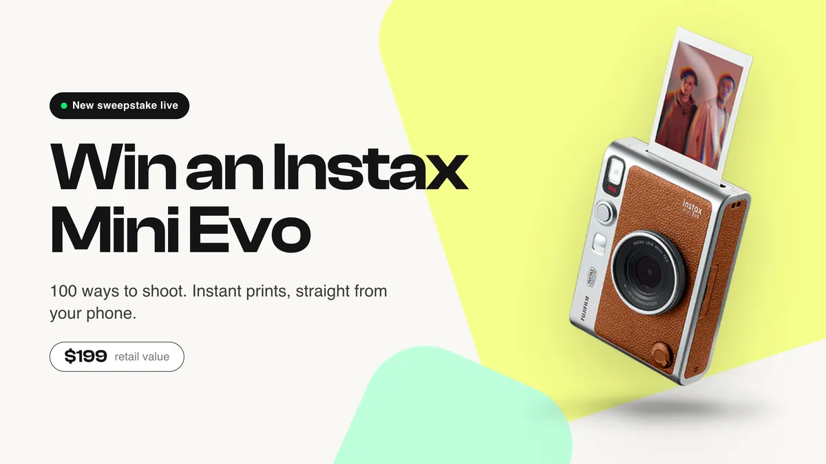 Fujifilm Instax Mini Evo. Instant Camera 📸